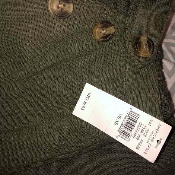 Green Cropped Wide-Leg Pants - Picture 2 of 5